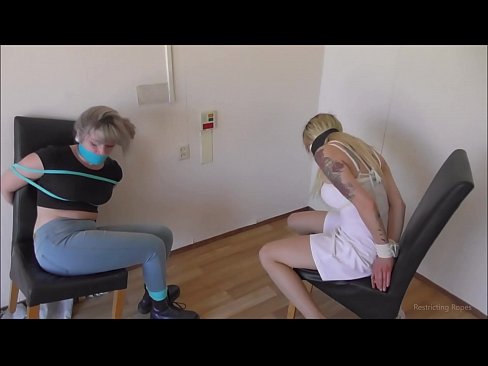 ❤️ Verslaafd / vastgebonden en de mond gesnoerd / jonkvrouw in nood ❌ Porno at nl.klassikaprint.ru