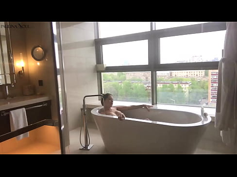 ❤️ Enorme babe die hartstochtelijk haar poesje aftrekt in de badkamer ❌ Porno at nl.klassikaprint.ru